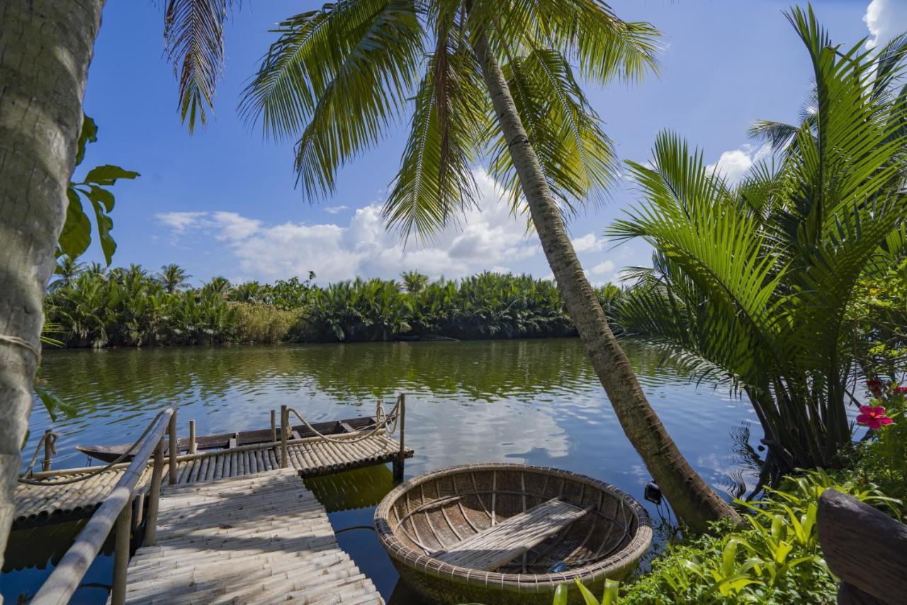 River Waves Villa Hoi An Bagian luar foto