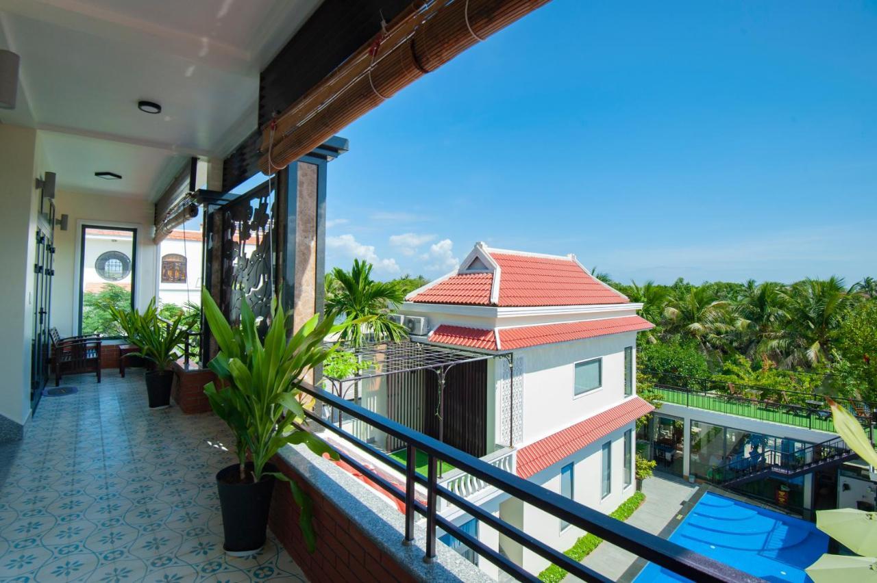 River Waves Villa Hoi An Bagian luar foto