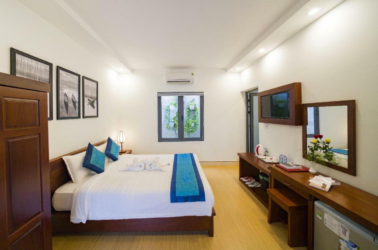River Waves Villa Hoi An Bagian luar foto